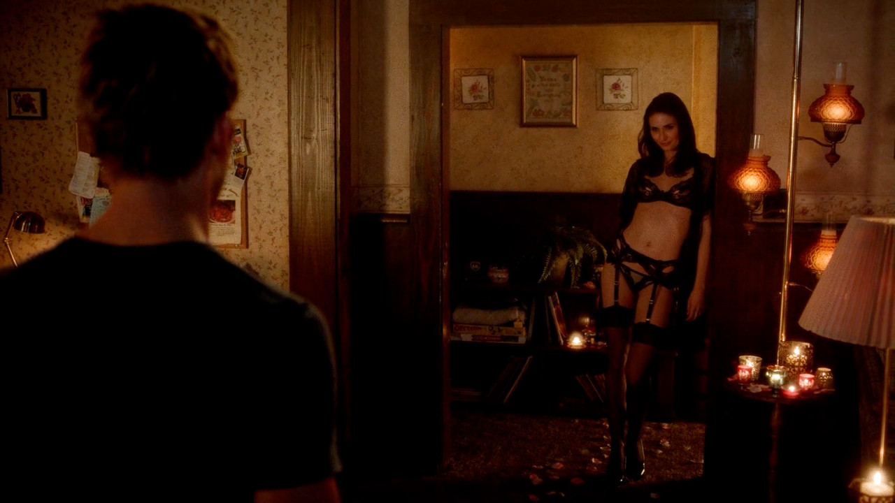 Karolina Wydra True Blood 00 05 02 06 Still038