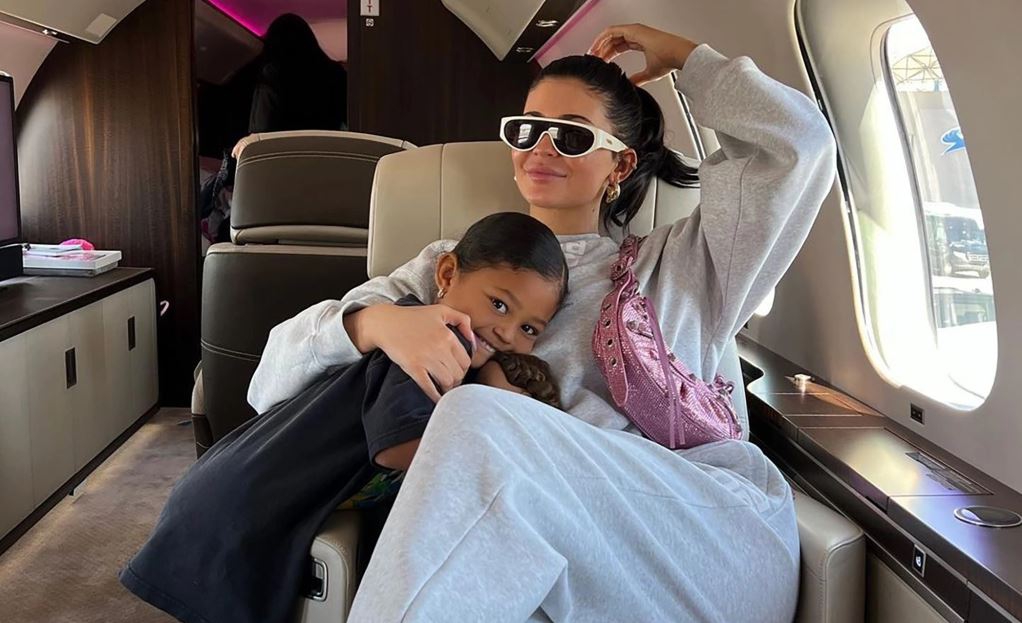 Kylie Jenner experimenta 