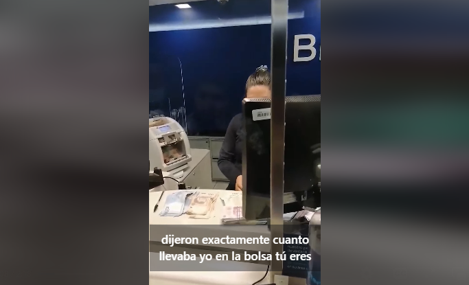 Acusan a cajera de BBVA de ser cómplice en un considerable asalto