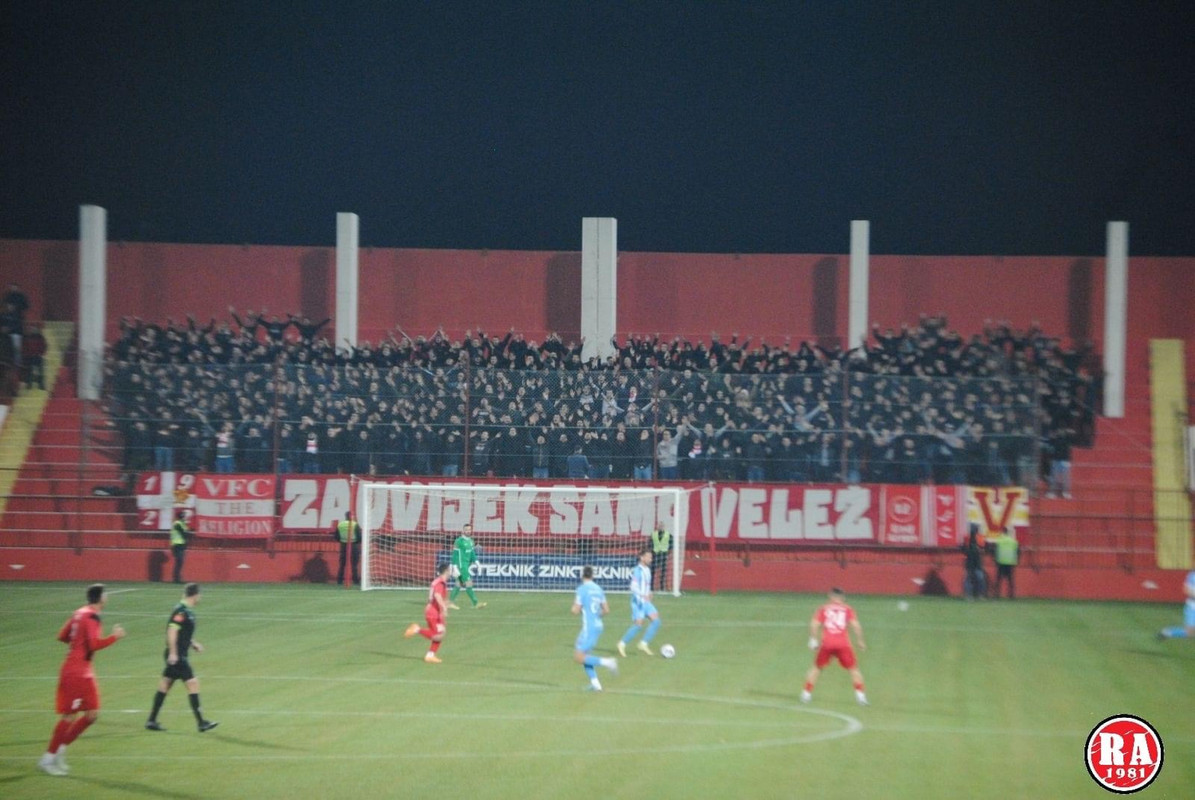 9222D20A-D767-4C15-A74D-75DB852AECE7