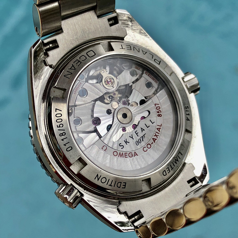 60B2AB50-C086-48CF-B05B-B93E3057BCAF