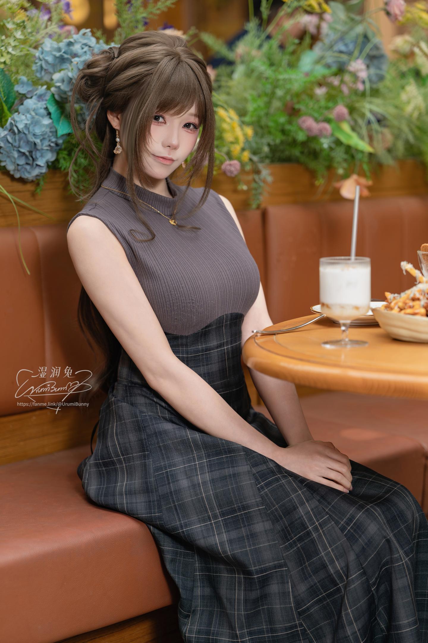 咬一口兔娘 NO.041 网友的一日约会 3