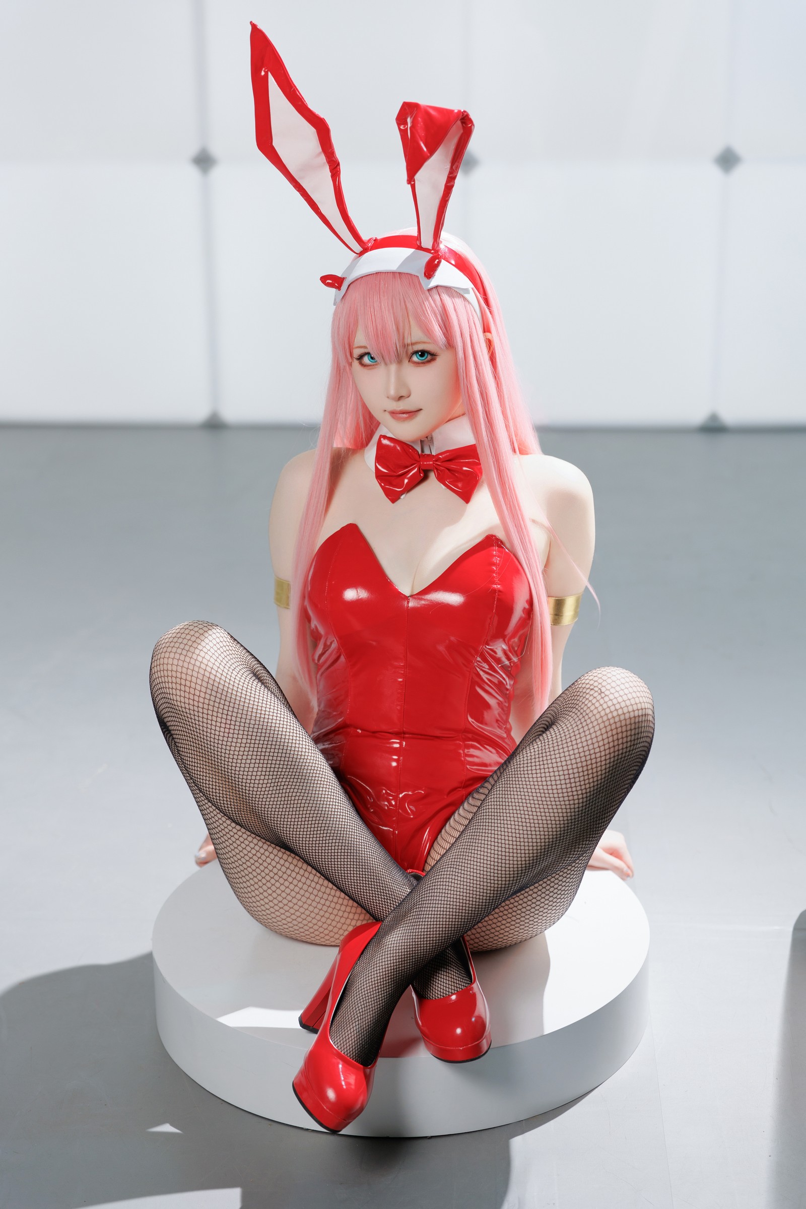 屿鱼 Yuyu Zero Two Cosplay 写真图集｜Darling in the Franxx 高清摄影（39P｜356MB）插图8