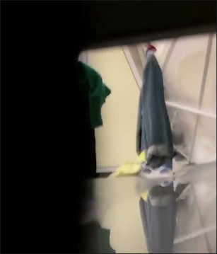 [Image: Voyeur645154403.jpg]