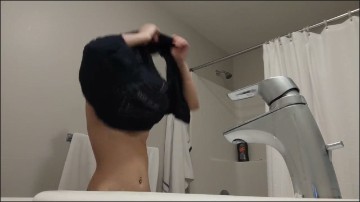 [Image: Voyeur43485132710.jpg]