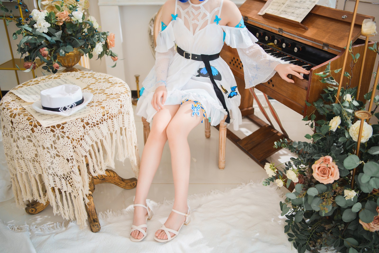 Seele麦麦夏雪铃兰物语写真＋视频｜唯美角色高清大图包（35P-8V-1.96GB）插图1