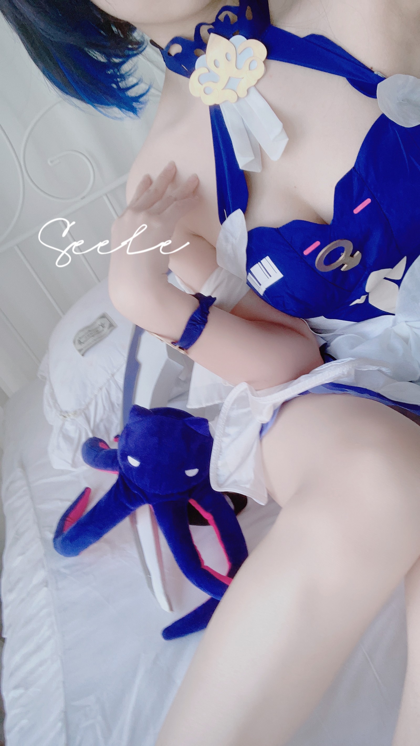 Seele麦麦彼岸浪花 Cosplay｜经典希儿海边高清写真（82P-460MB插图4