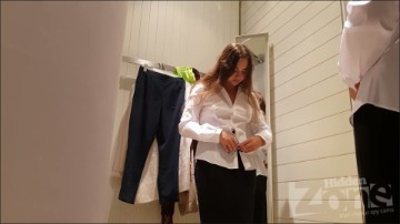 [Image: Voyeur26105100254.jpg]