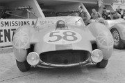 24 HEURES DU MANS YEAR BY YEAR PART ONE 1923-1969 - Page 45 58lm58-F500-TR-L-Bianchi-W-Mairesse-3