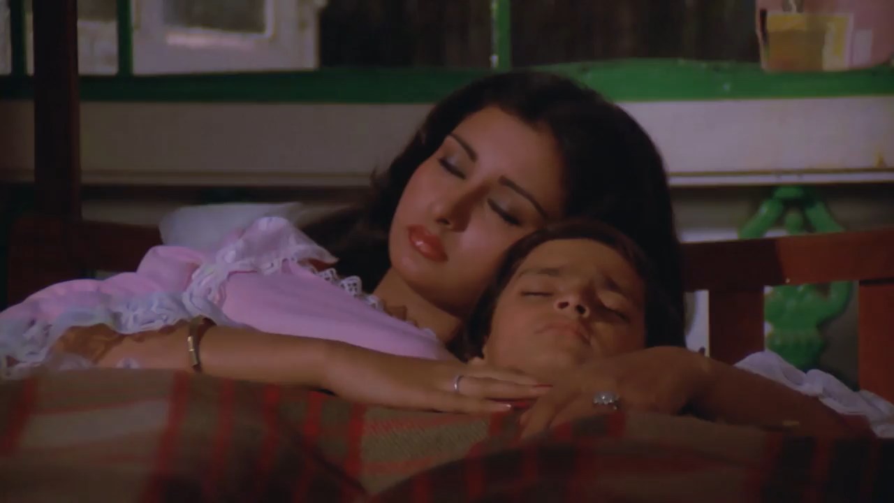 Baseraa 1981 WebRip [Hindi] 480p 720p ESub Screenshot