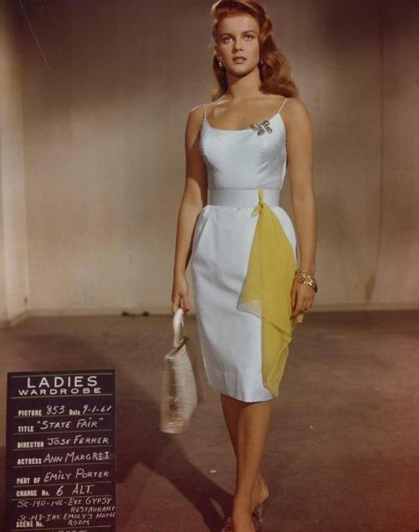 Ann-Margret_mb09