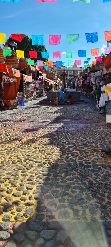 DÍA 9. SÁBADO 31 OCTUBRE 2020, TOUR POR CHOLULA Y PUEBLA - MÉXICO, GUANAJUATO Y PUEBLA. OCTUBRE 2020 (26)