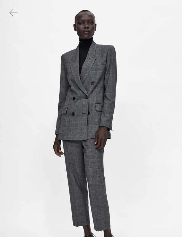 2D422D36-0F2A-40E0-9B98-03CAFDC286E9