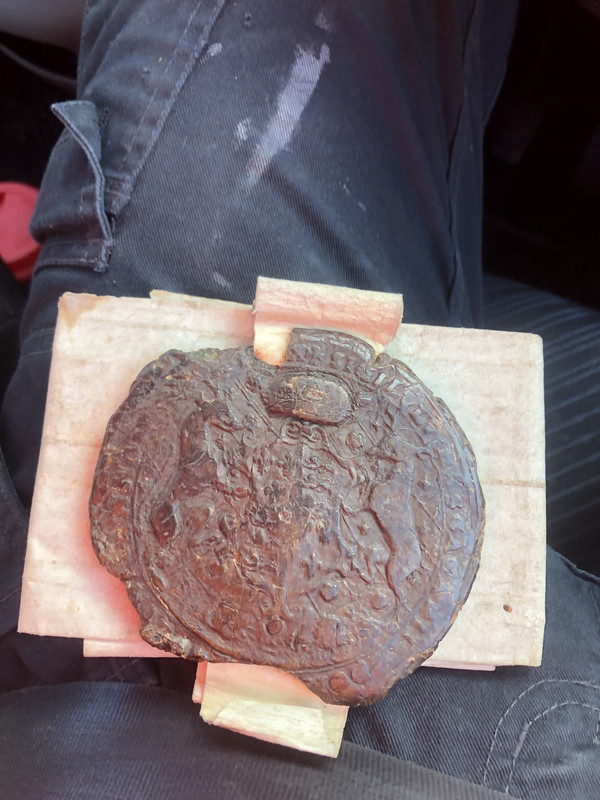 E3AF609D-886D-4FC4-9D17-C725966836F6