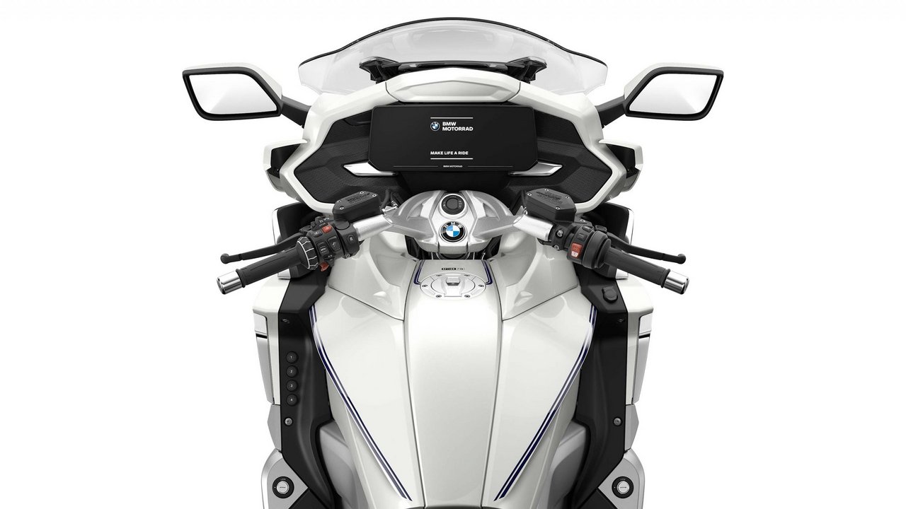 BMW Motorrad обновили линейку BMW K1600 2022