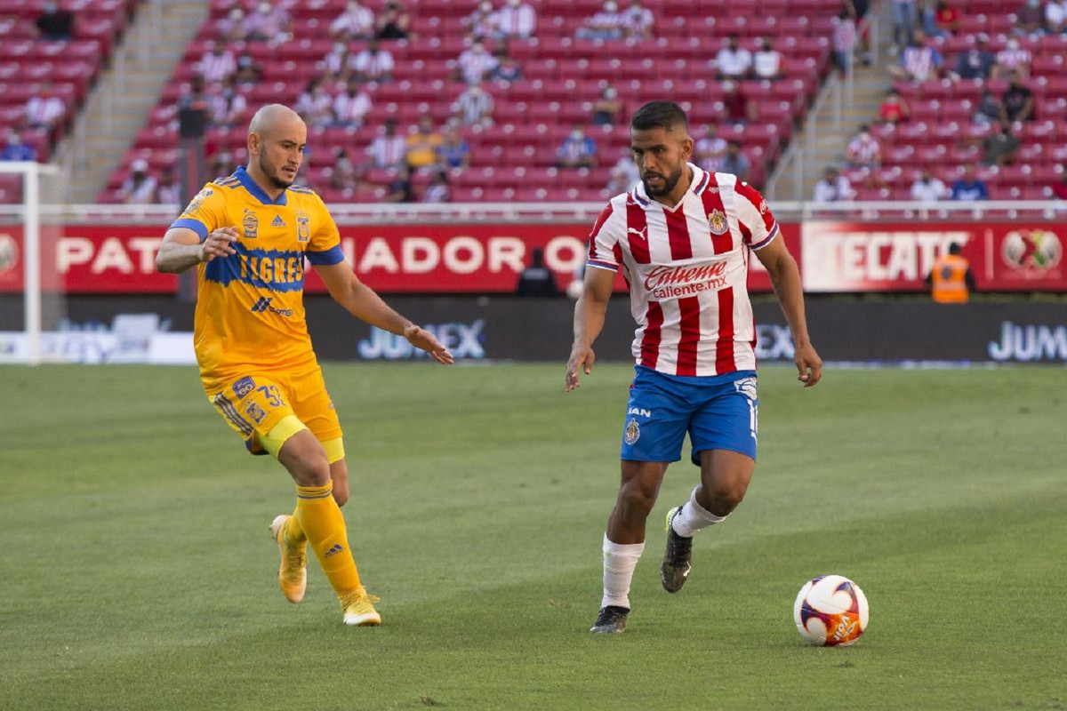 Chivas vs Tigres, ¿cuáles serán las alineaciones y dónde se disputará?