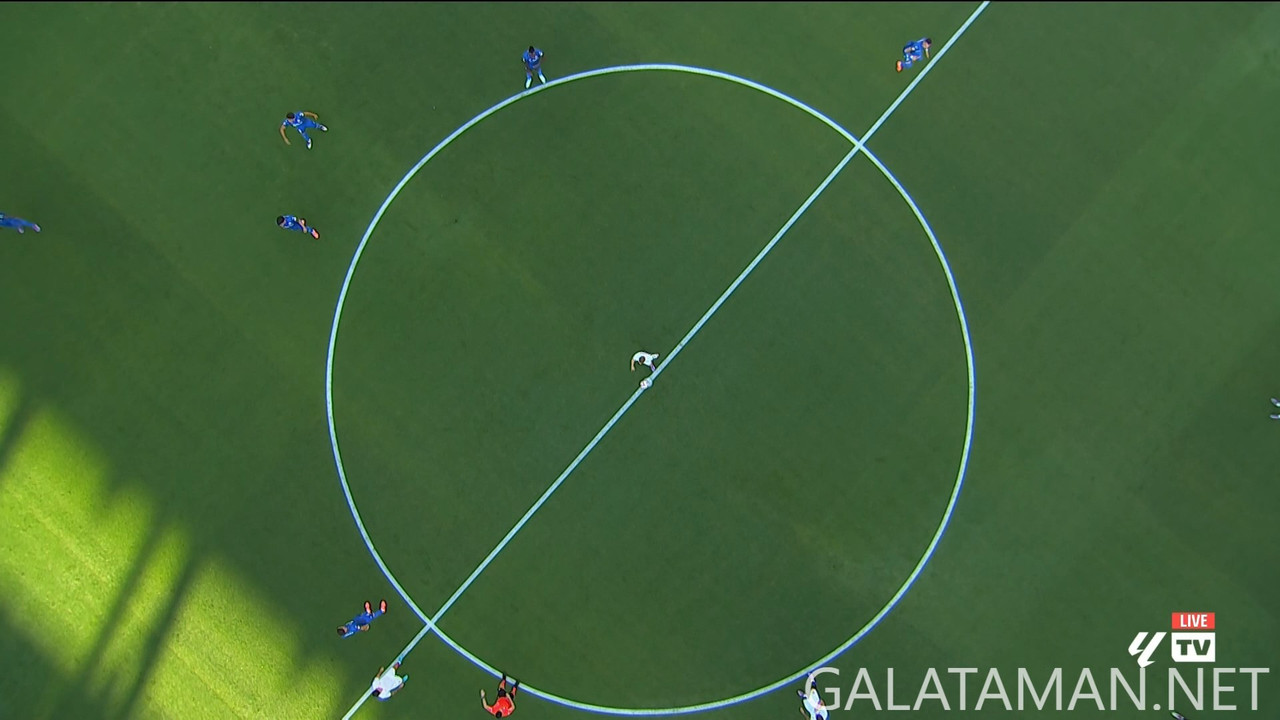 [Image: 09-14-18-05-00-La-Liga-TV-FHD-Sevilla-vs...46-236.jpg]