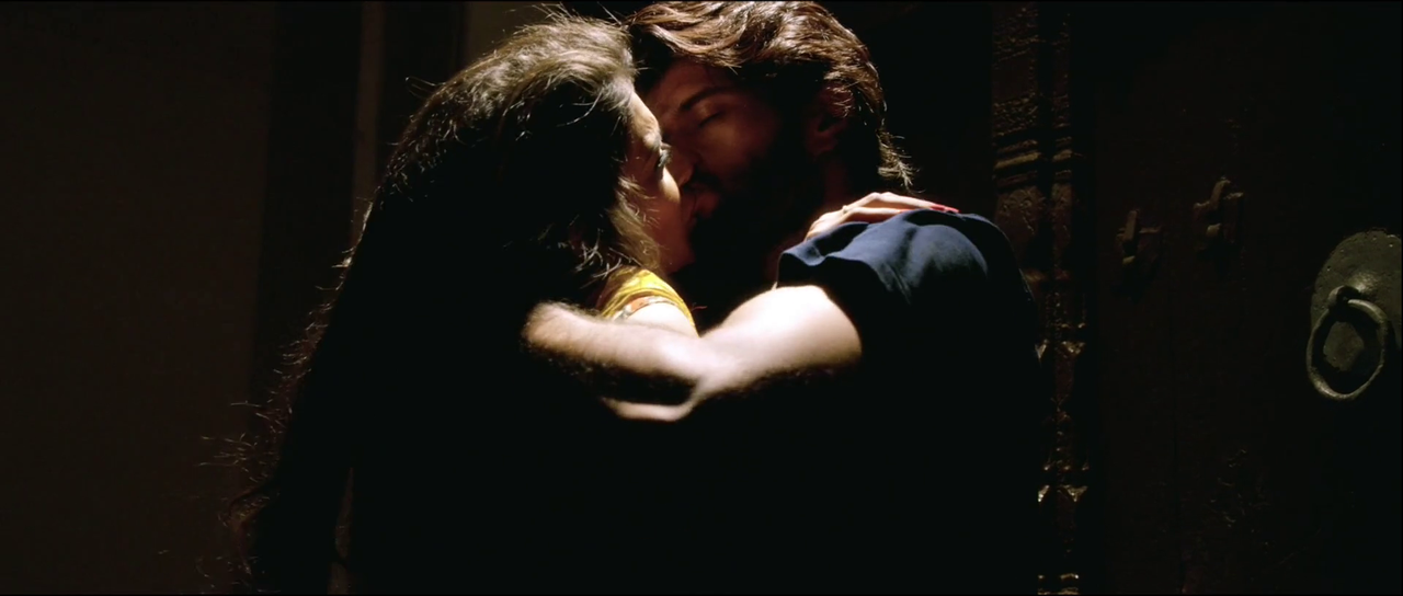 vlcsnap-2025-04-22-23h43m11s908