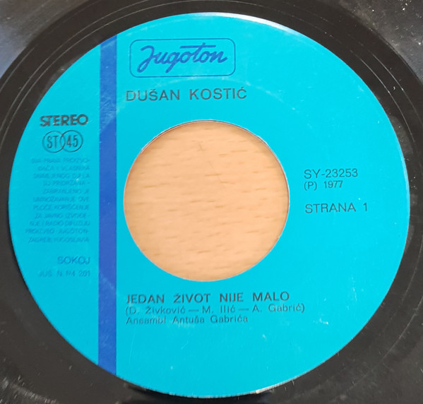 R-10835017-1543219901-9408