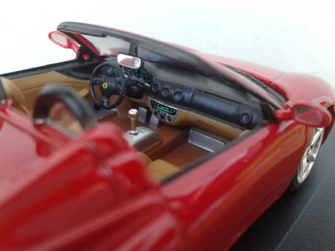 2000 Ferrari 360 Spider (Ixo) (6)