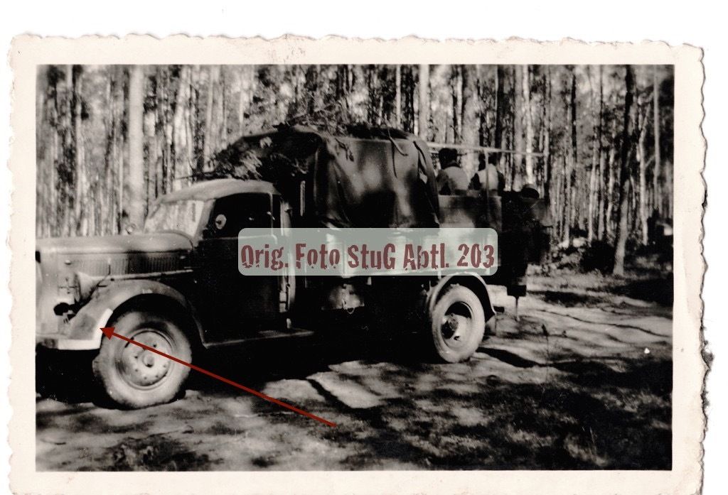 Foto LKW StuG Sturmgeschütz-Abteilung 203