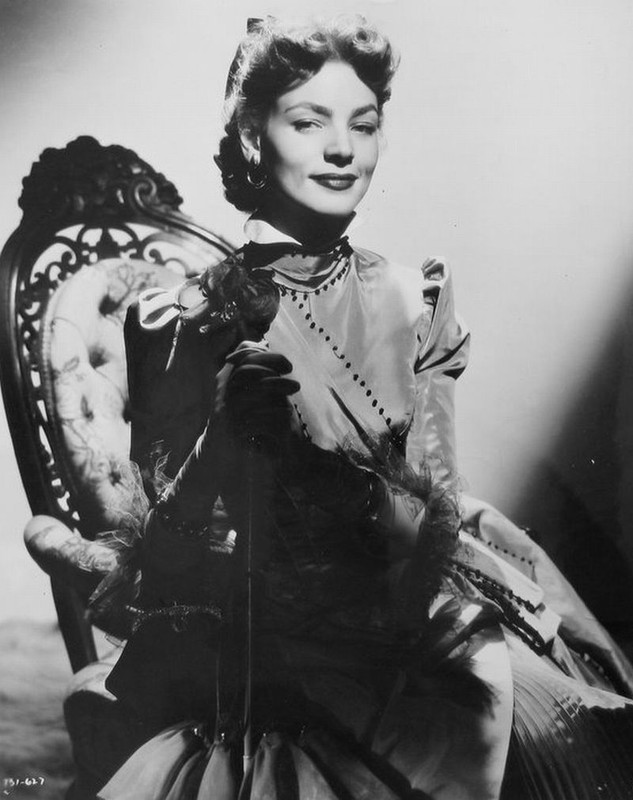 Lauren_Bacall_b39