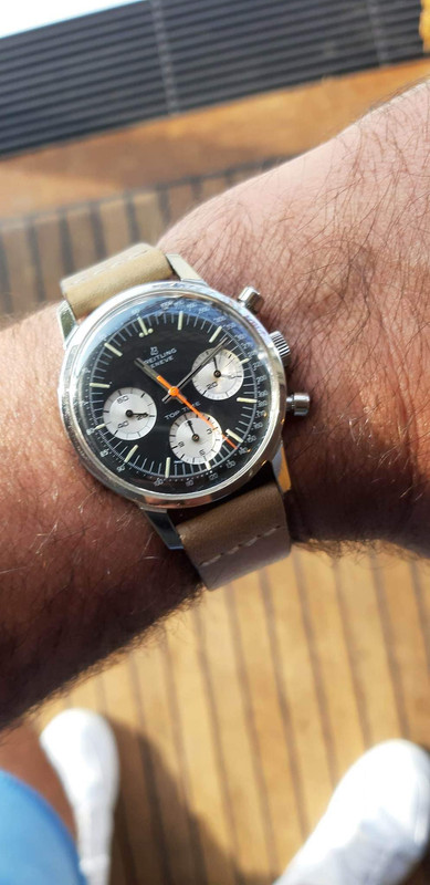 161543C0-DA18-42E8-B2E4-DEECCCCEAD76