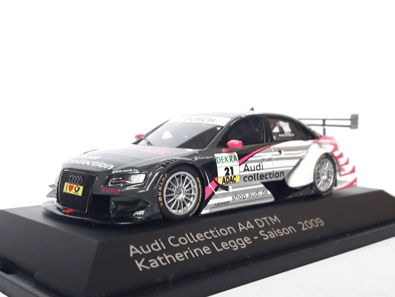 Audi A4 DTM 2009 Legge (1)