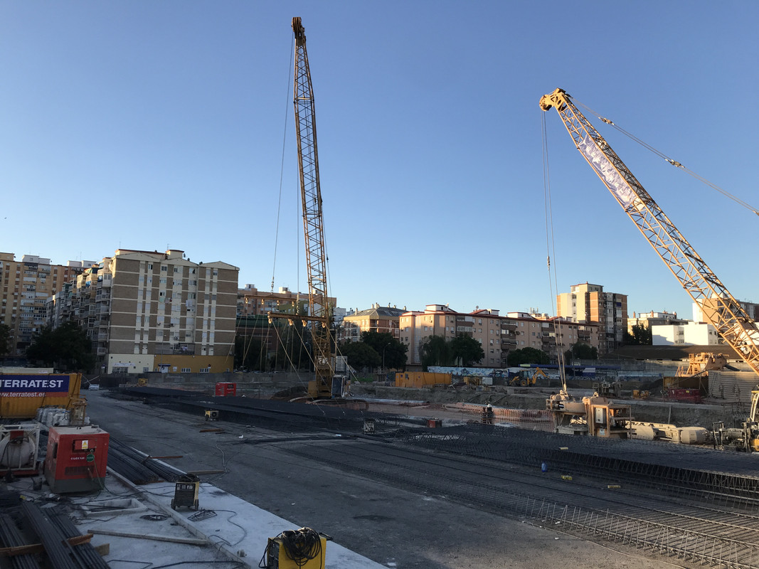 D862 F49 B AFDE 49 EE 9928 4 C94 EEF65050 — Postimages