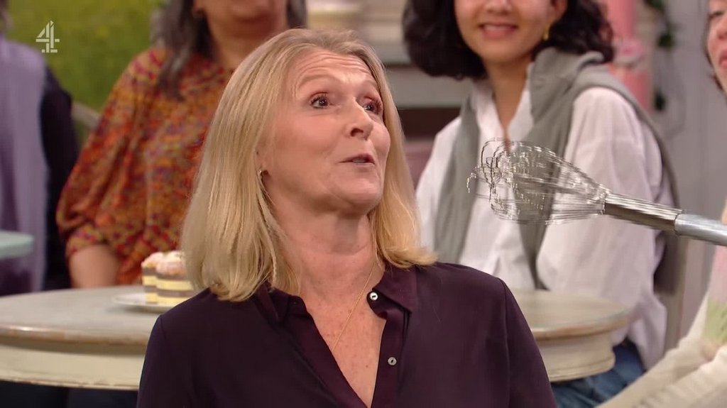 [Image: mvf7l2fgp7r9.jpg]