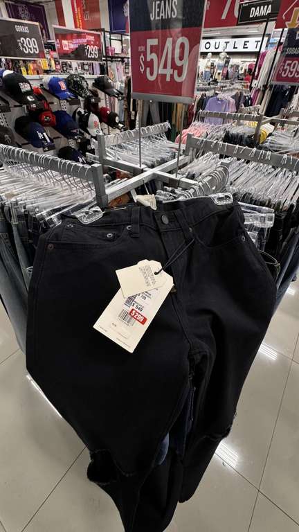 Promoda Rosario CDMX: Pantalon Levi's 511 
