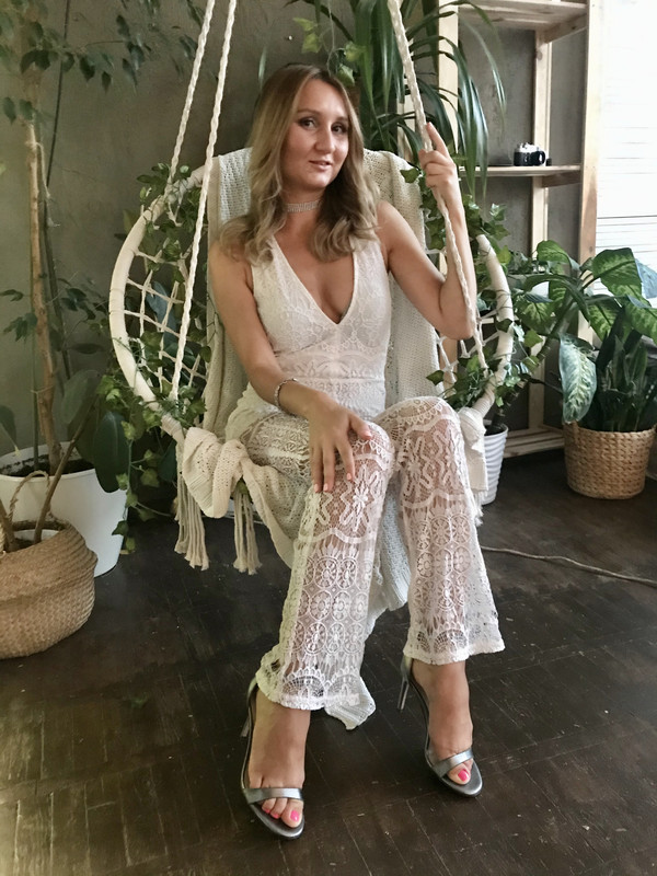 2812208F-67C8-48CD-A1FF-9178EF933401