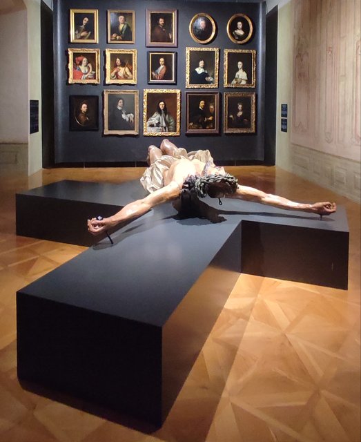 La pinacoteca del Castillo, la Galería Nacional y más Mercados de Navidad - Viena - Bratislava - Praga, Navidad 2024 (68)