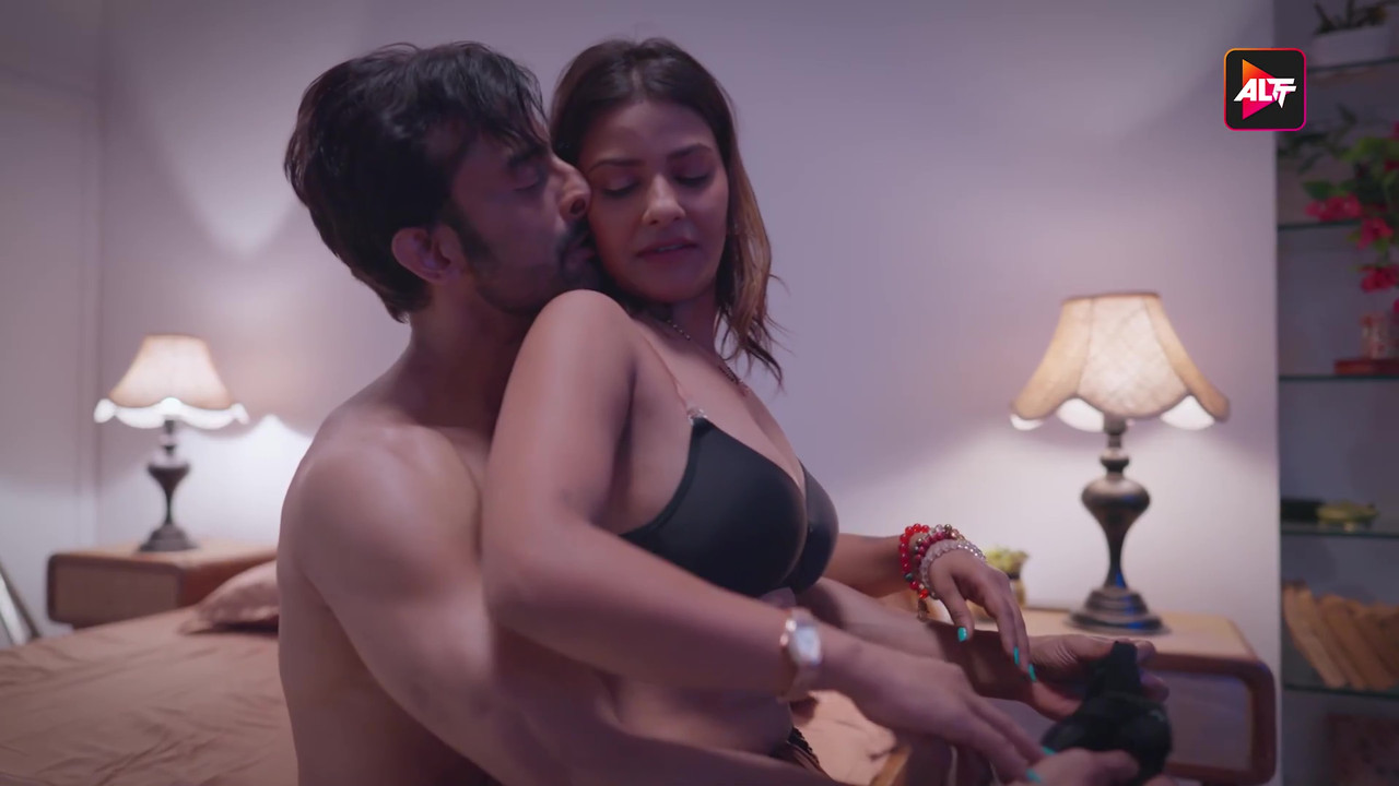 vlcsnap-2025-05-13-01h18m20s985