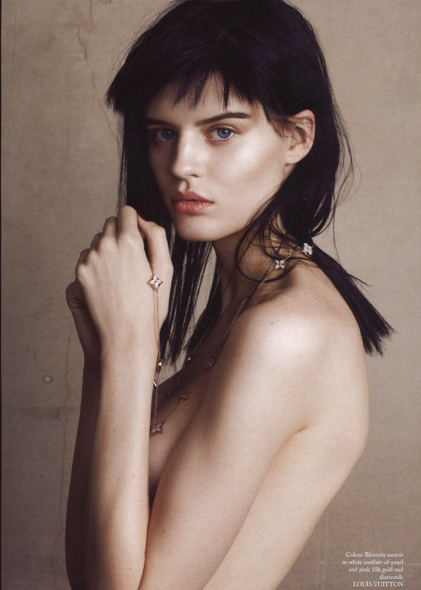 06_THEHIVE_BLOGS_HANNAH ELYSE GLASS MAGAZINE