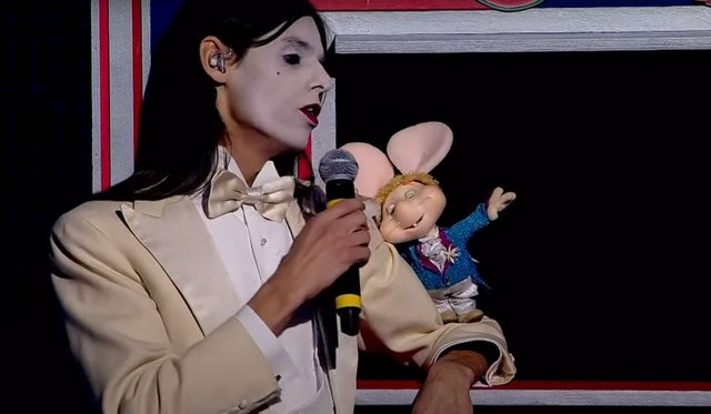 Lucio-Corsi-e-Topo-Gigio.jpg