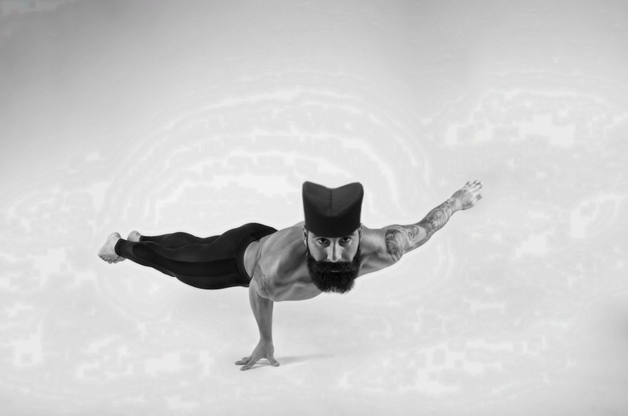 [Слика: yoga-chetniks.jpg]