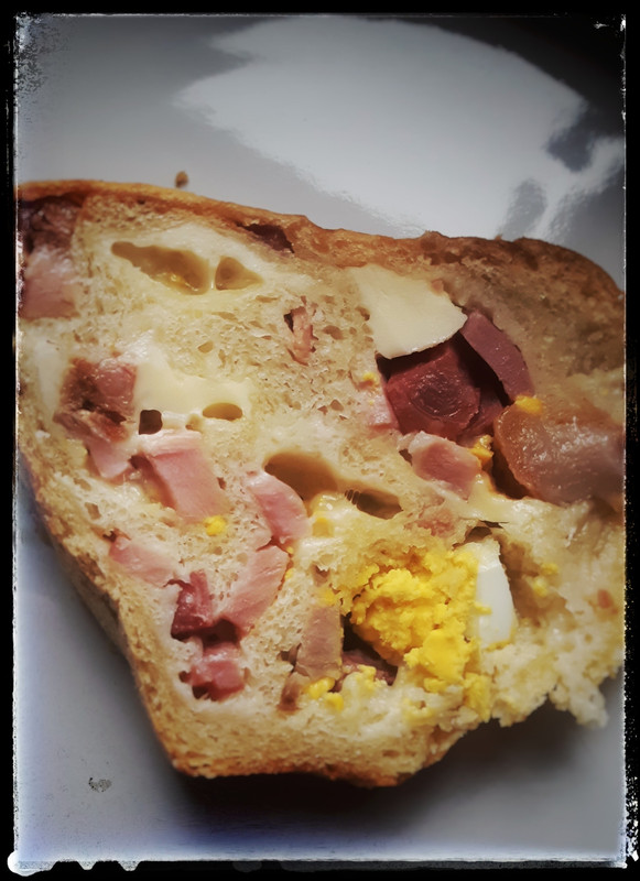 2D0C312D-23CD-4002-8751-4B223F6947BE