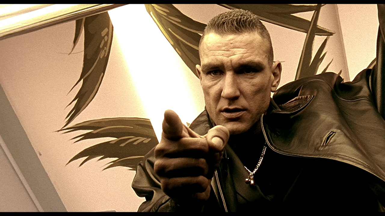 Lock Stock and Two Smoking Barrels (1080p BDRip x265 10bit EAC3 5.1 - xtrem3x)[TAoE].mkv