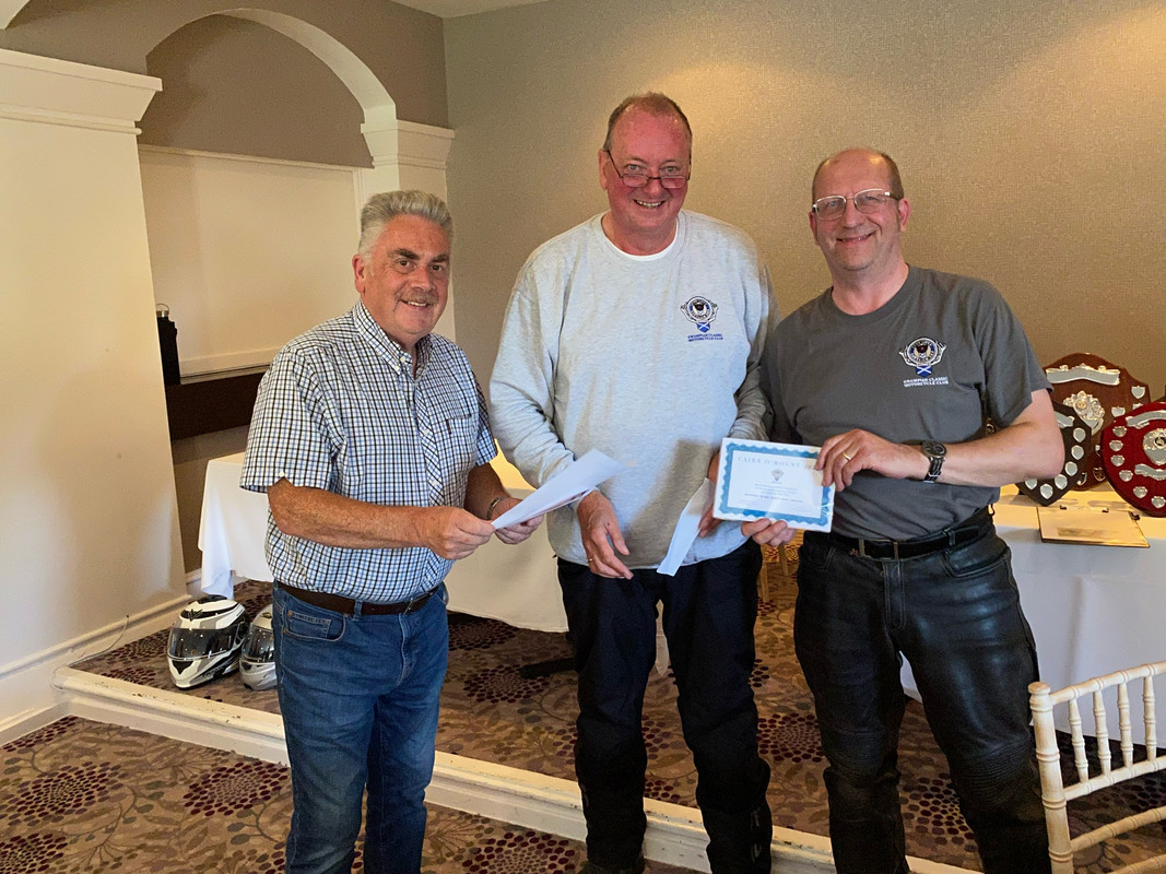 7E0FC8F4-D2FC-4579-9406-5B66496CF069