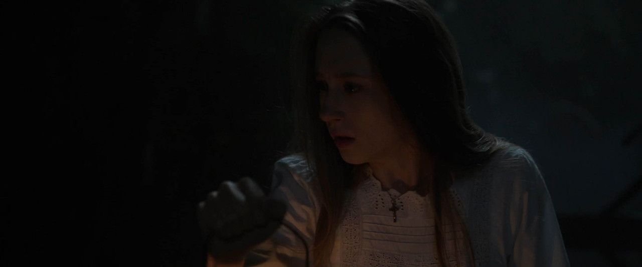 The Nun 2018 BluRay [Hindi + Tamil + Telugu + English] 480p, 720p, 1080p ESub Screenshot