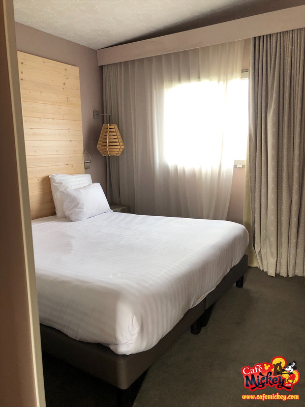 3B658EAA-9773-4134-A36B-F9303384D88C