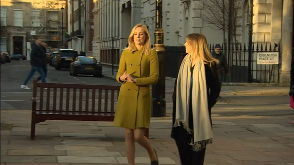 BBC London News_20220117_18301900.ts_snapshot_27.51.762