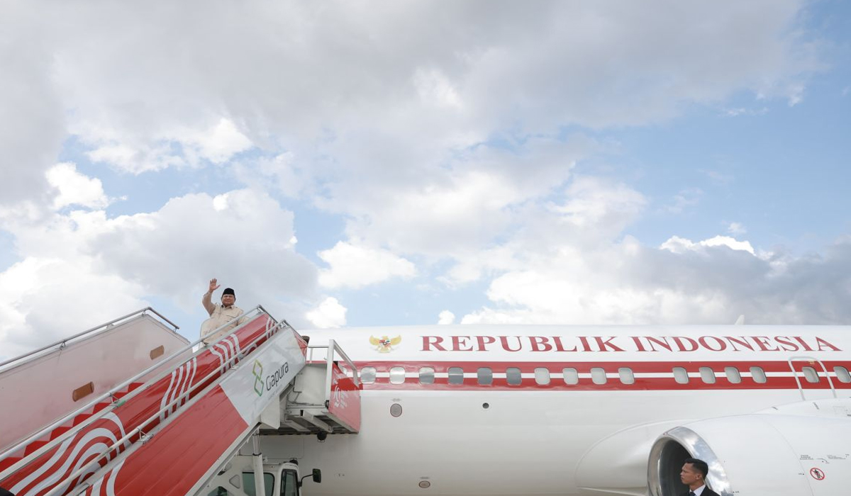 Prabowo Tiba di Jeddah, Sambutan Meriam Salvo Tanda Kehormatan Tertinggi!