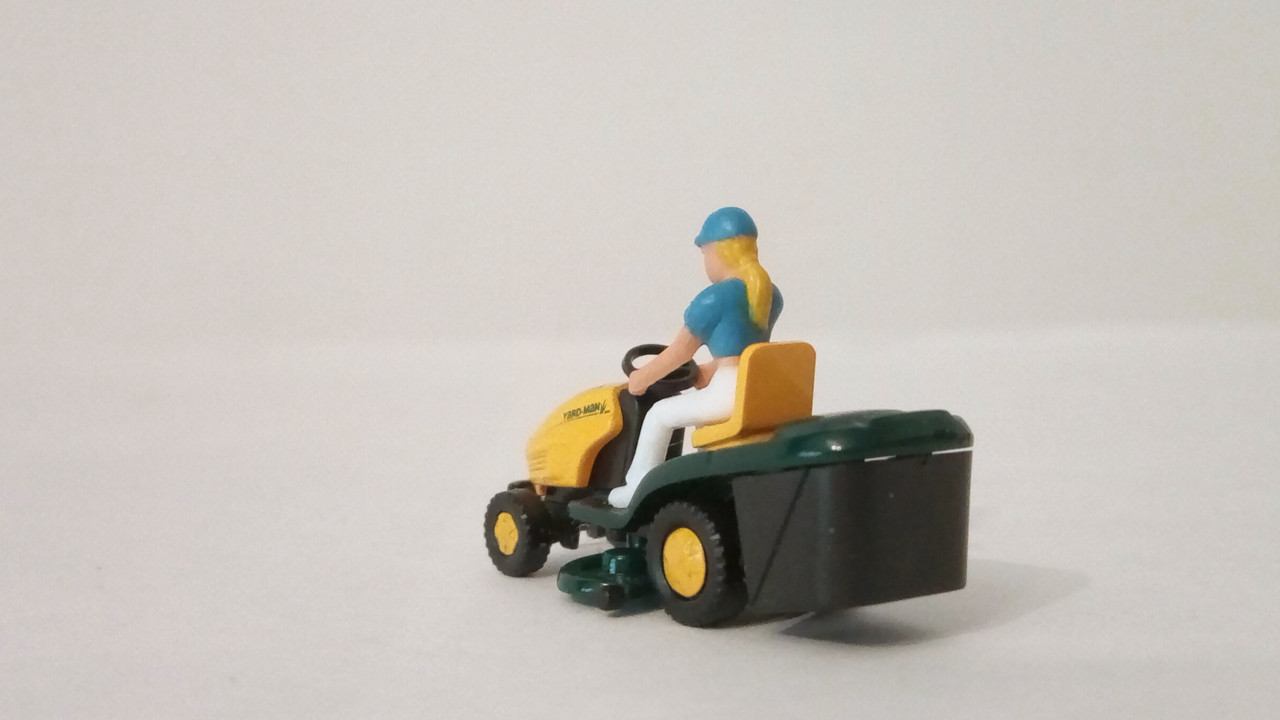 Mcht (8253)