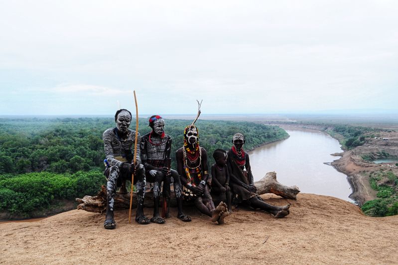 Día 5 (10 octubre, miércoles, 2018): Turmi - Tribu Karo – Tribu Dassanech-Turmi - Etiopía. Tribus del sur, iglesias del norte y mucho mas (11)