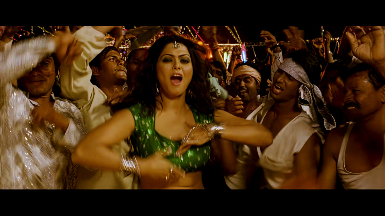 Tamanna Hot Song 03 From Himmatwala Taki O Taki 4K (Best Quality).mp4_snapshot_01.13_[2021.04.05_13.