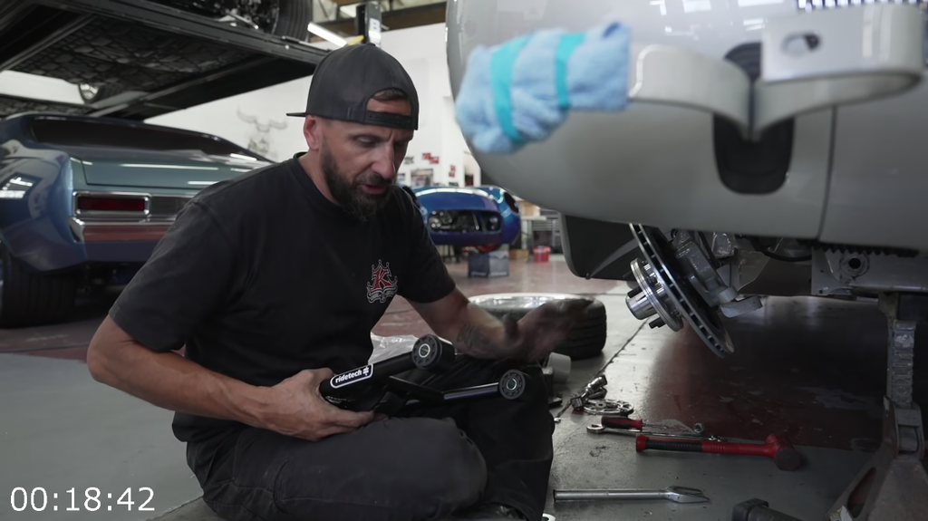 [Image: 40nx3fykw4oi.png]