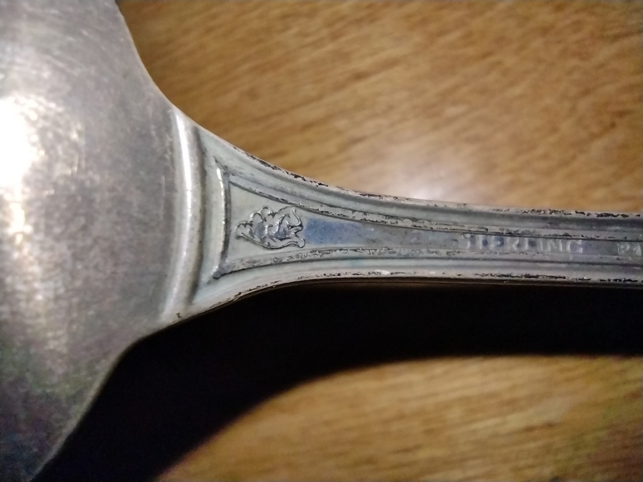 AE1910spoon hallmark close crop