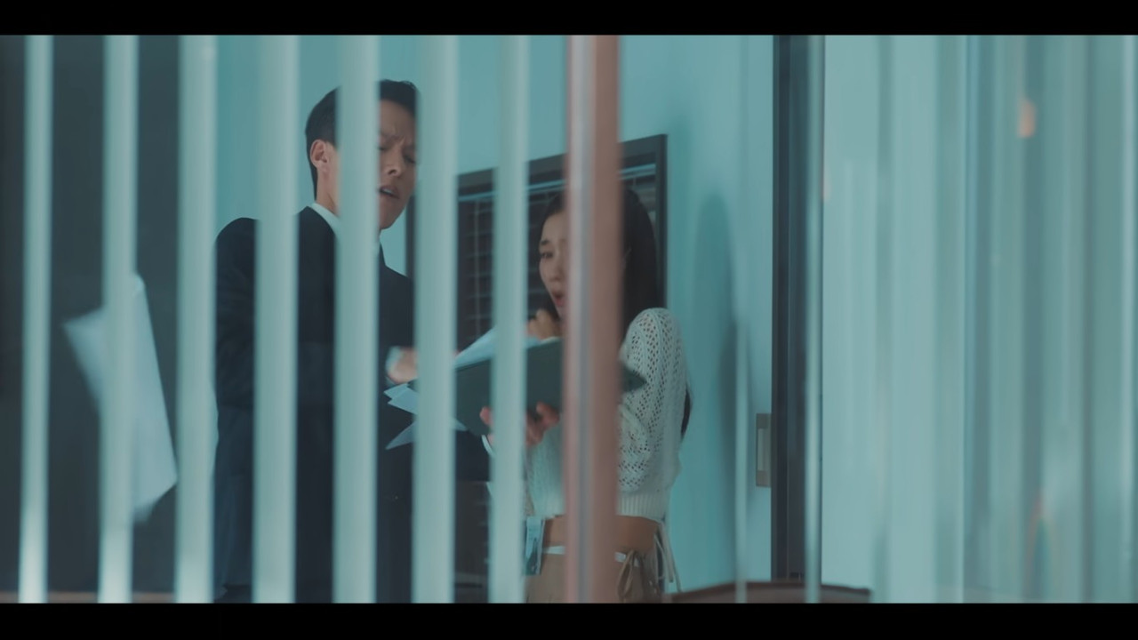 VS Netflix Dynamite Kiss E11Masterofthe Poker Face 17 03